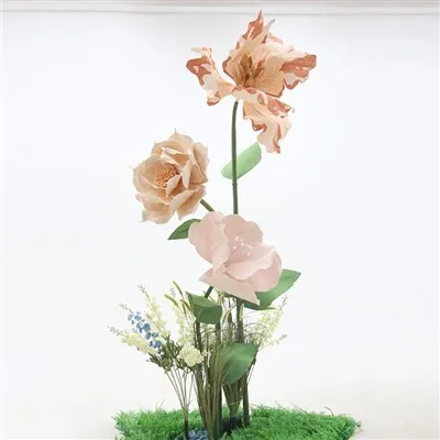 巨大な泡の紙の花の組み合わせ