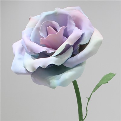 屋外の巨人エヴァローズ装飾の小道具